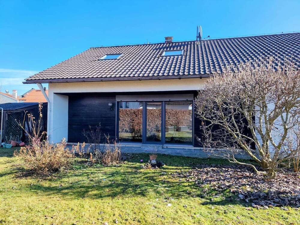 Thumbnail-Haus zum Kaufen in Burgkirchen 469.000,00 € 180 m²