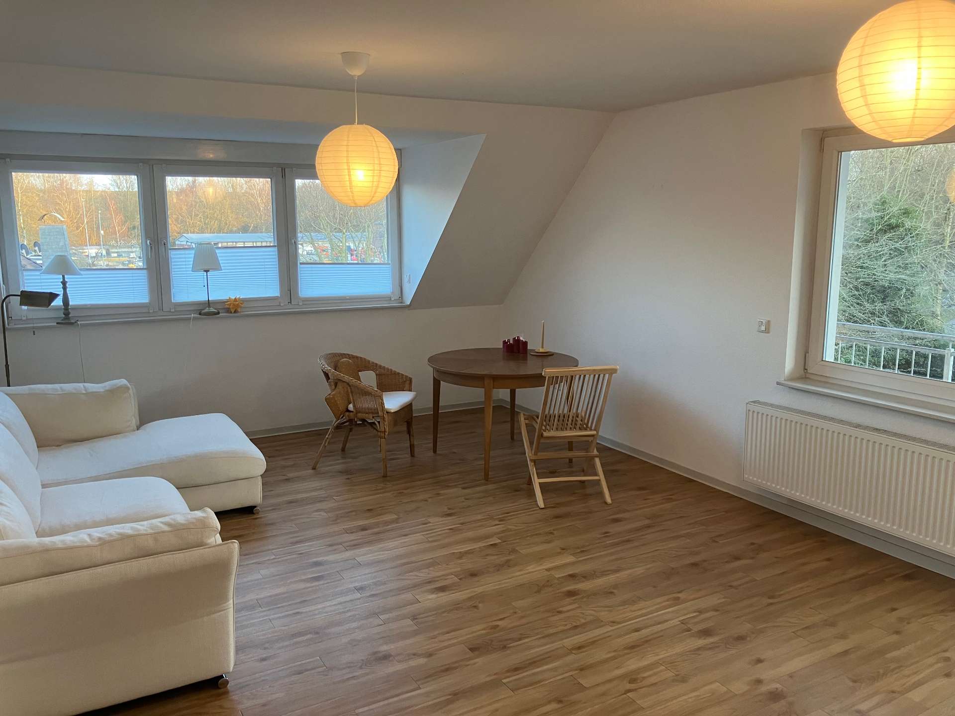 Thumbnail-Wohnung zum Mieten in Oldenburg 1.200,00 € 130 m²