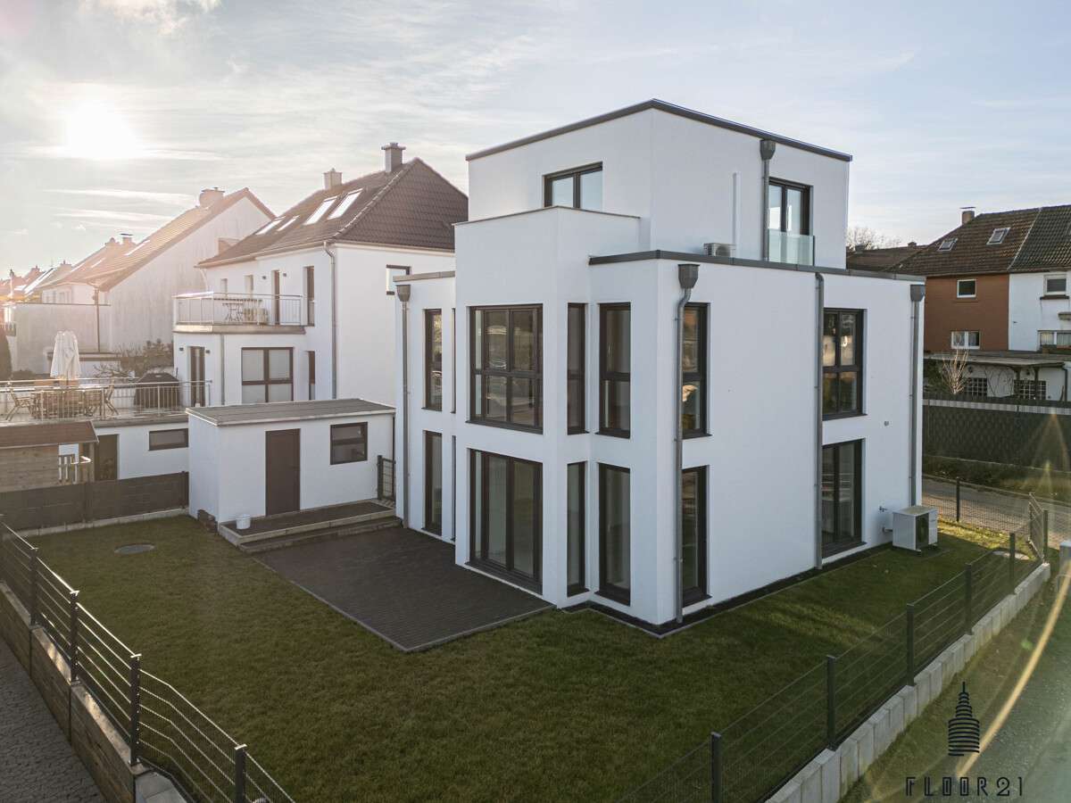 Thumbnail-Haus zum Kaufen in Velbert 690.000,00 € 152 m²
