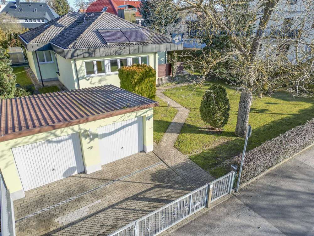 Thumbnail-Haus zum Kaufen in Nürnberg 950.000,00 € 215 m²