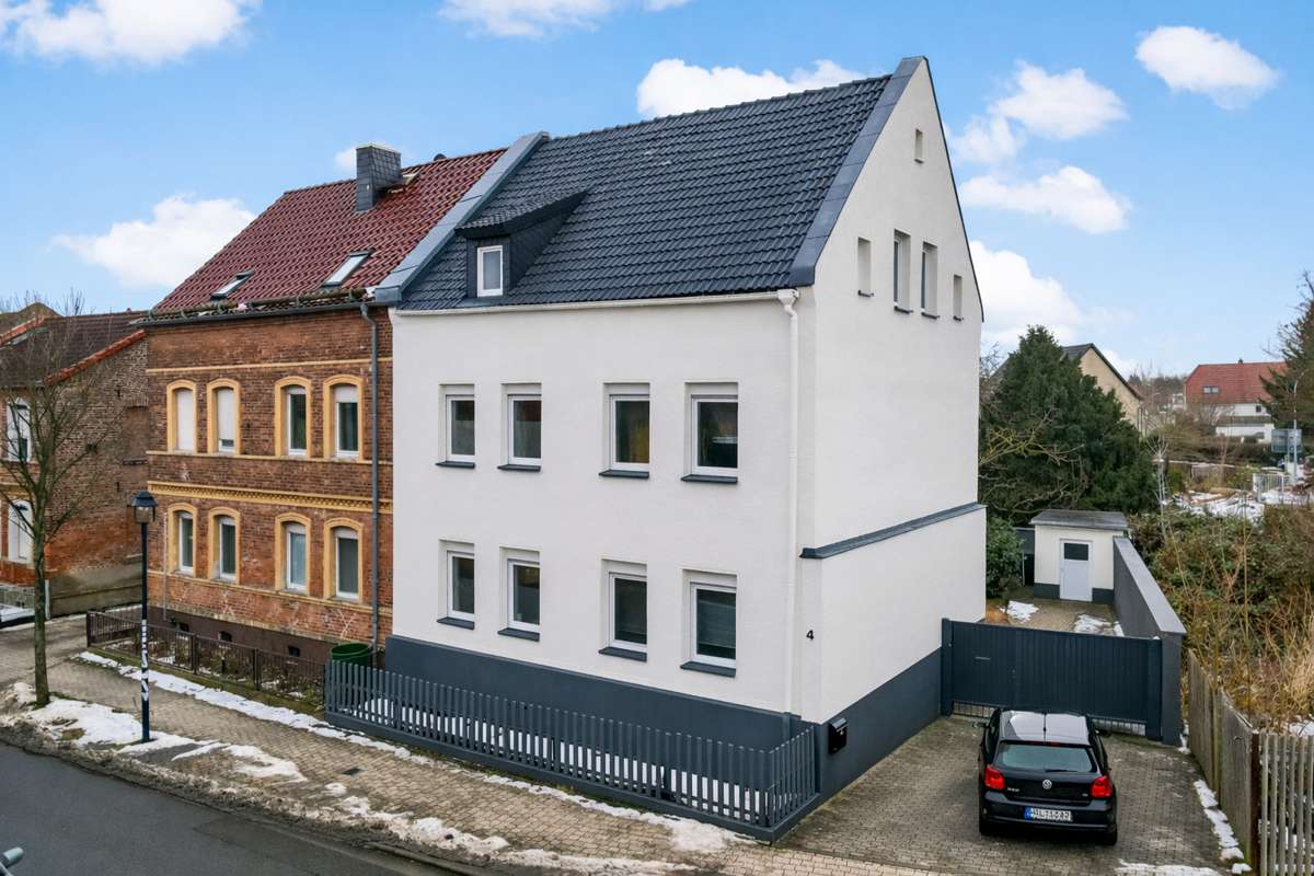 Thumbnail-Haus zum Kaufen in Halle 315.000,00 € 144 m²