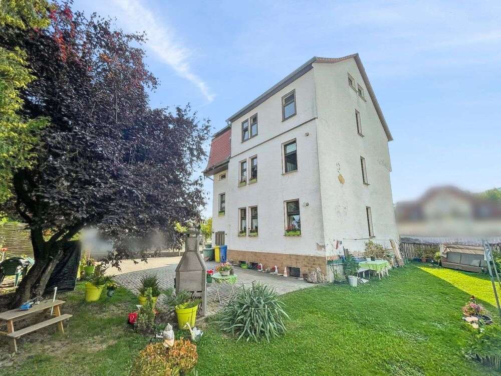 Thumbnail-Haus zum Kaufen in Jena 370.000,00 € 215 m²
