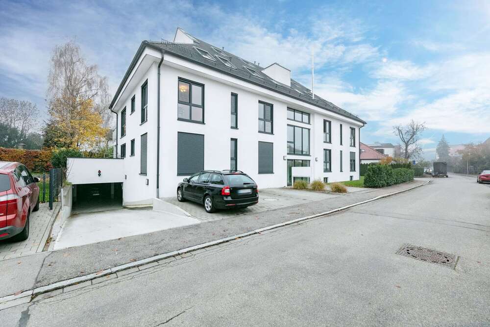Thumbnail-Wohnung zum Kaufen in Neu-Ulm 499.900,00 € 93.61 m²