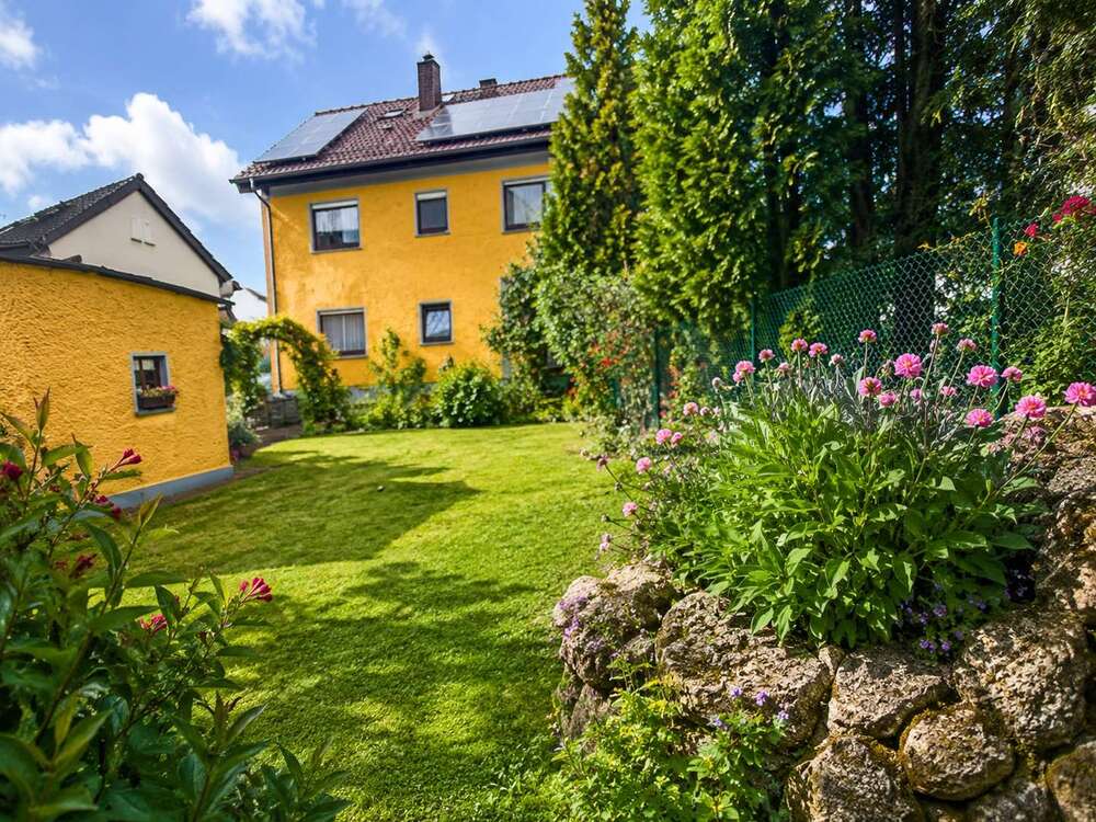 Thumbnail-Haus zum Kaufen in Rüsselsheim am Main 627.400,00 € 172 m²