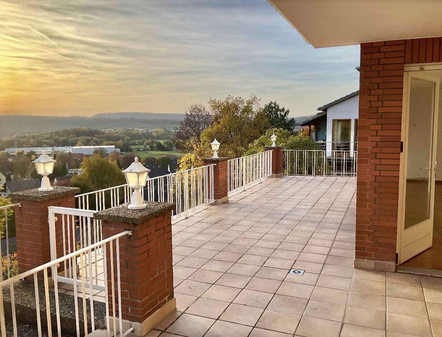 Thumbnail-Wohnung zum Mieten in Alfeld 775,00 € 122 m²