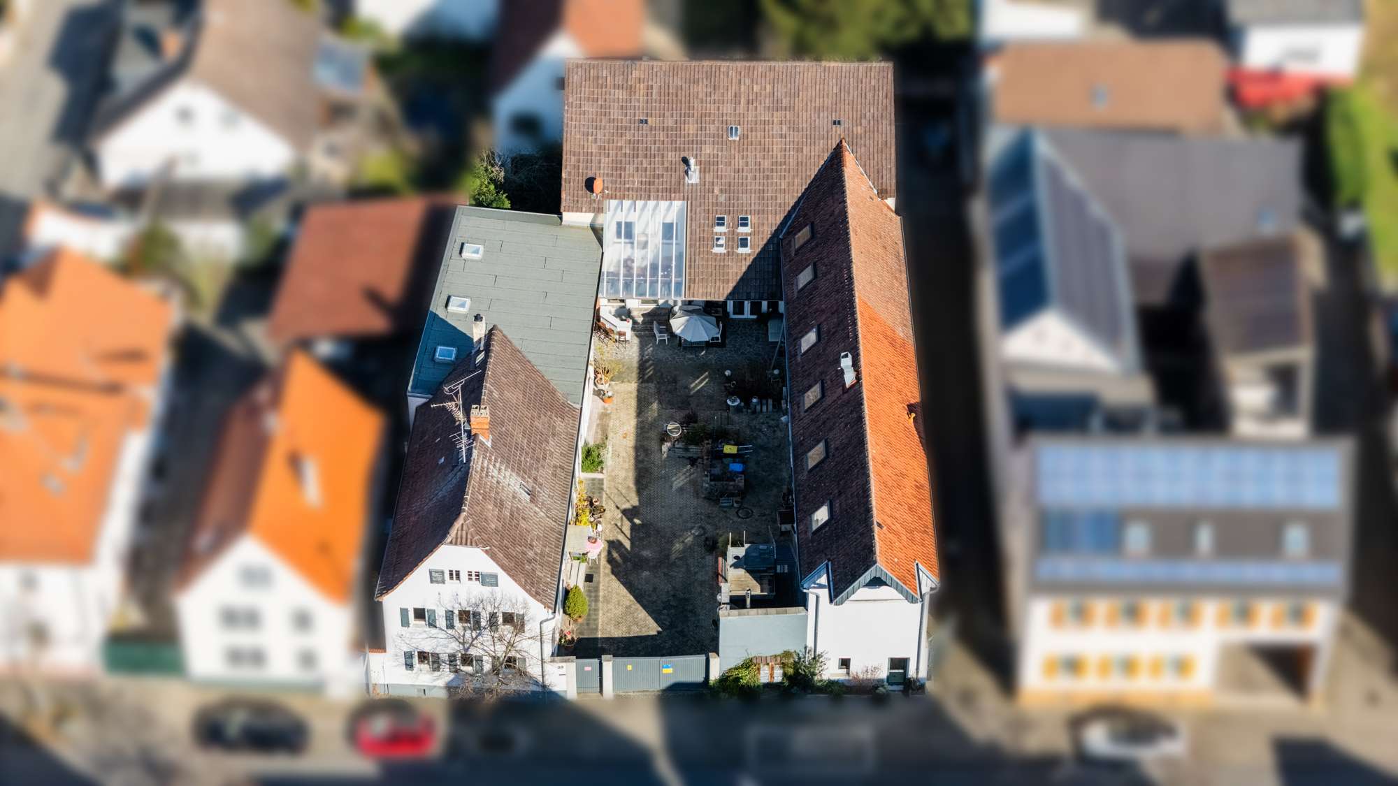 Thumbnail-Haus zum Kaufen in Ginsheim-Gustavsburg 1.950.000,00 € 823.22 m²