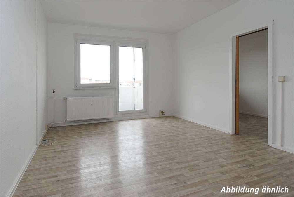 Thumbnail-Wohnung zum Mieten in Halle (Saale) 335,73 € 56.52 m²