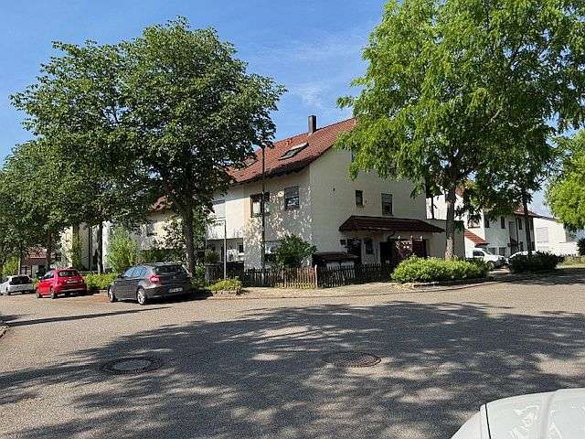 Thumbnail-Haus zum Kaufen in Leonberg 380.000,00 € 130 m²