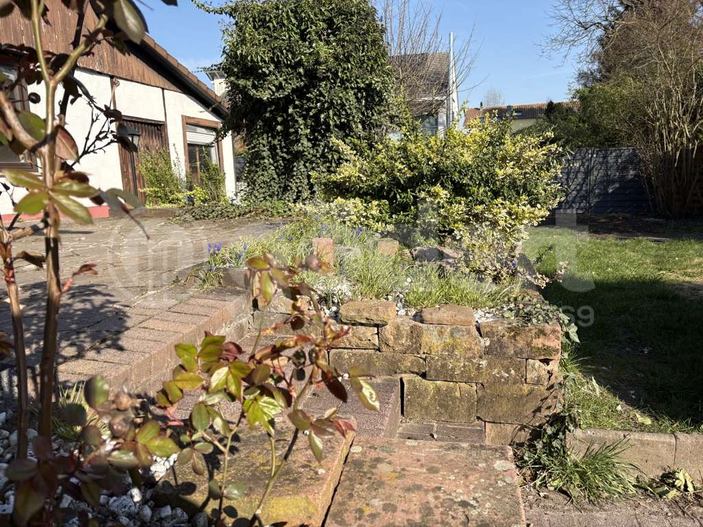 Thumbnail-Haus zum Kaufen in Aschaffenburg 445.000,00 € 150 m²