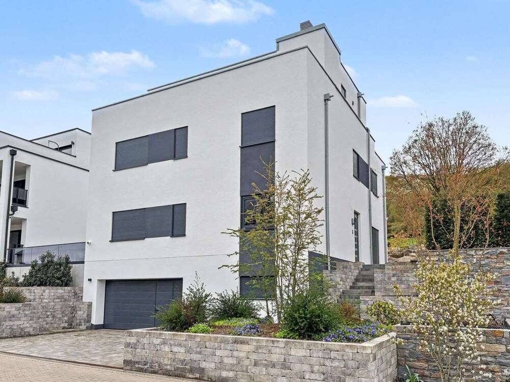 Thumbnail-Haus zum Kaufen in Bad Neuenahr-Ahrweiler 1.750.000,00 € 298 m²