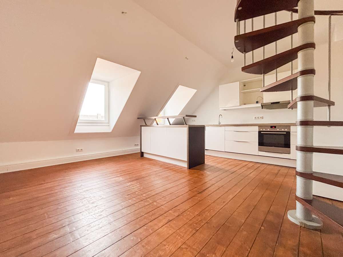 Thumbnail-Wohnung zum Kaufen in Wiesbaden 390.000,00 € 93.76 m²