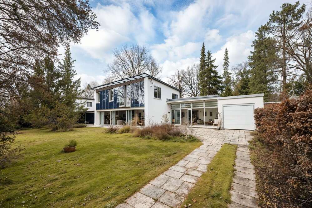 Thumbnail-Haus zum Kaufen in Krailling 2.090.000,00 € 223.41 m²