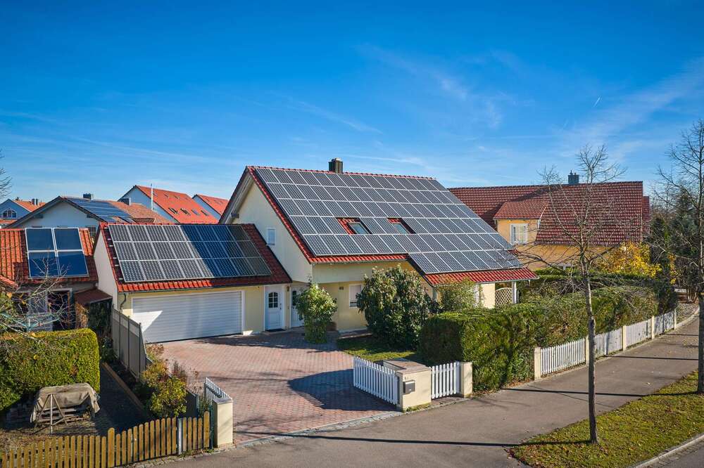 Thumbnail-Haus zum Kaufen in Straubing Ittling 770.000,00 € 185 m²