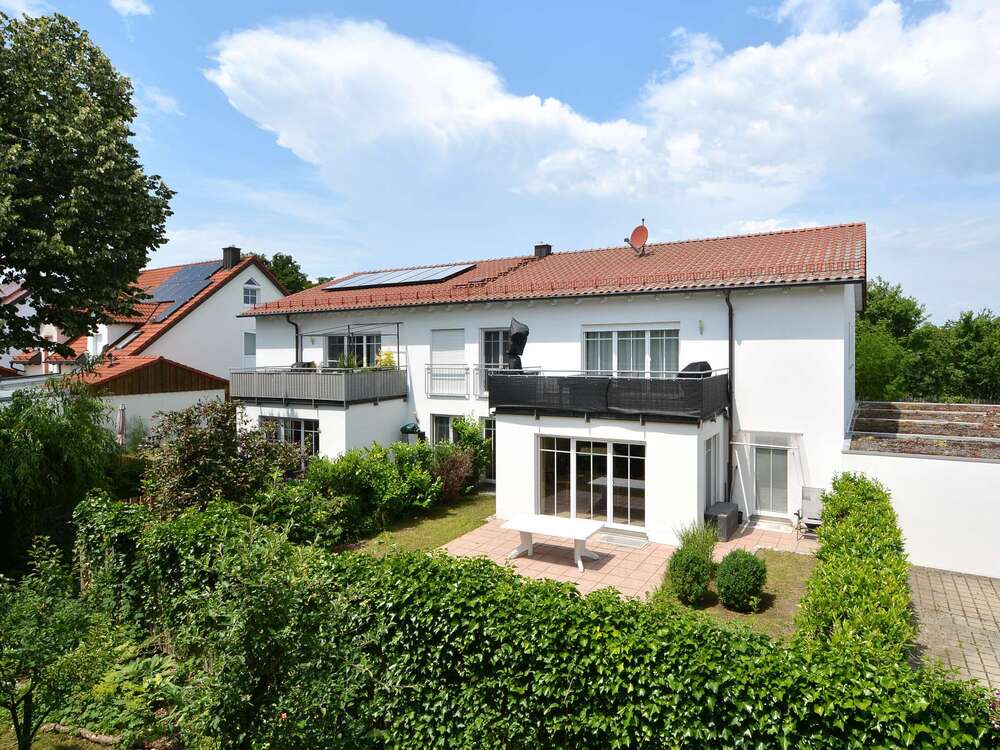 Thumbnail-Haus zum Kaufen in Unterschleißheim 2.940.000,00 € 379 m²