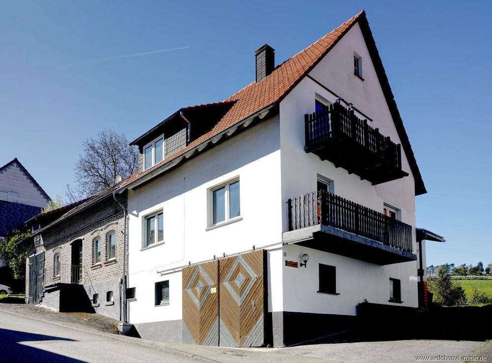 Thumbnail-Haus zum Kaufen in Diemelsee 229.000,00 € 293 m²
