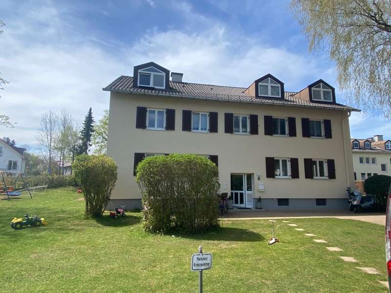 Thumbnail-Wohnung zum Kaufen in Höhenkirchen 325.000,00 € 63 m²