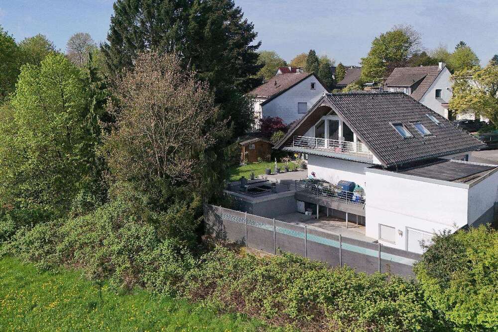Thumbnail-Haus zum Kaufen in Solingen 729.000,00 € 200 m²