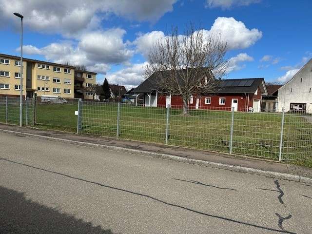 Thumbnail-Grundstück zu verkaufen in Neuenburg am Rhein 255.000,00 € 450 m²