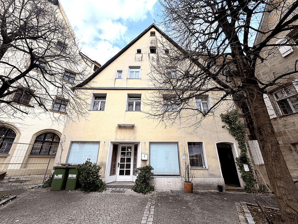 Thumbnail-Haus zum Kaufen in Hersbruck 365.000,00 € 200 m²
