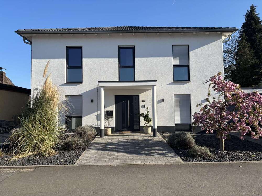 Thumbnail-Haus zum Kaufen in Heppenheim 1.299.000,00 € 198 m²