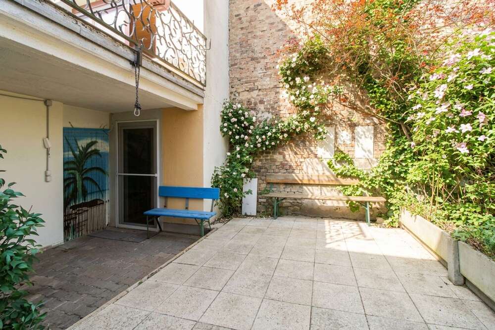 Thumbnail-Wohnung zum Kaufen in Frankfurt am Main 299.000,00 € 82.05 m²