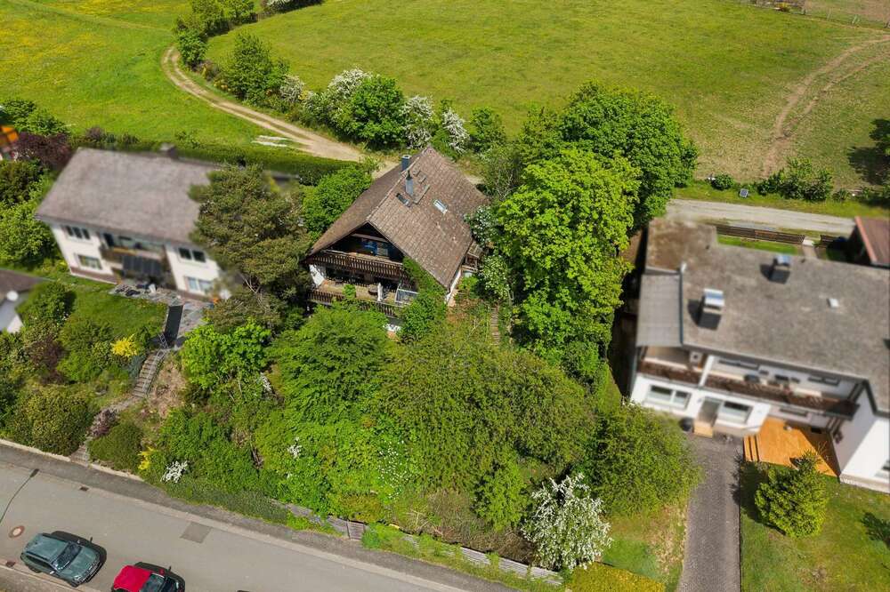Thumbnail-Haus zum Kaufen in Bischoffen 278.000,00 € 197 m²