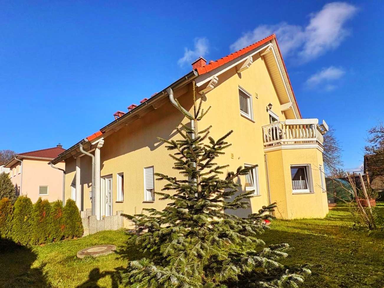 Thumbnail-Haus zum Kaufen in Berglen 699.000,00 € 246.14 m²