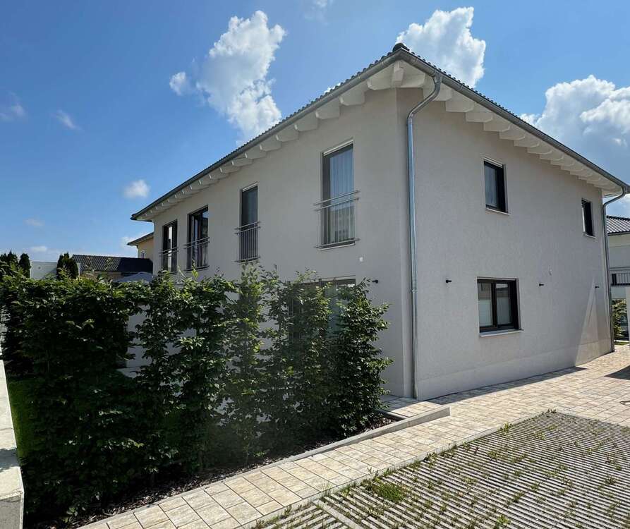 Thumbnail-Haus zum Kaufen in Maxhütte-Haidhof 559.000,00 € 129.68 m²