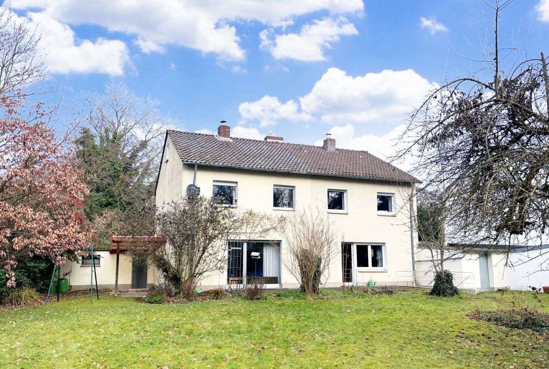 Thumbnail-Haus zum Kaufen in Bonn 895.000,00 € 180 m²