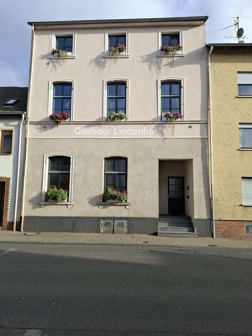 Thumbnail-Haus zum Kaufen in Bad Ems 270.000,00 € 180 m²