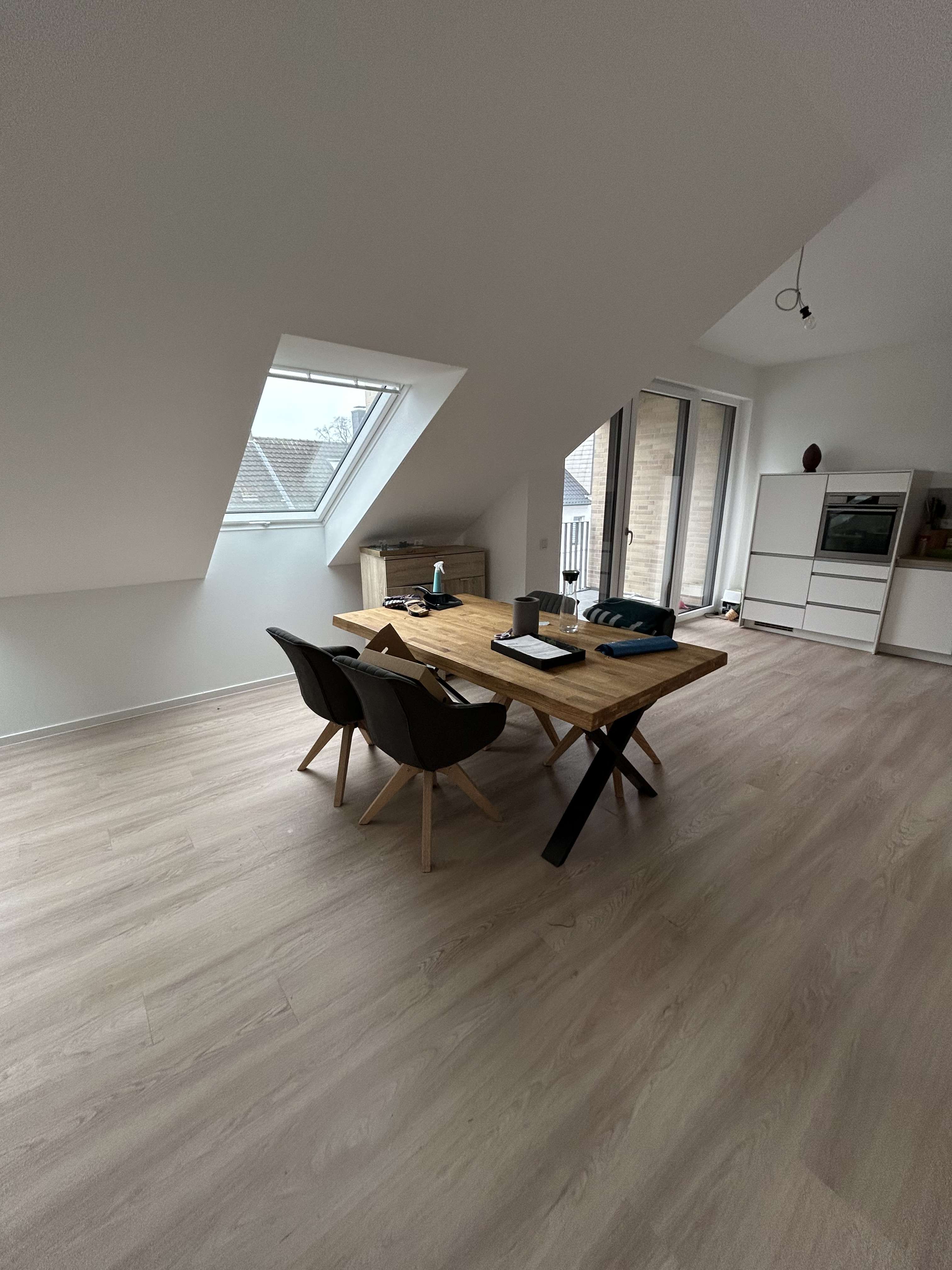 Thumbnail-Wohnung zum Mieten in Mönchengladbach 1.310,11 € 94.19 m²