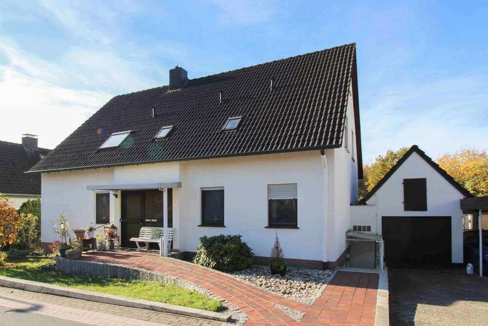 Thumbnail-Haus zum Kaufen in Hiddenhausen 275.000,00 € 173 m²