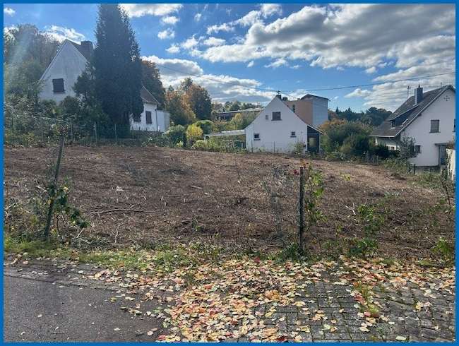 Thumbnail-Grundstück zu verkaufen in Merzig 128.000,00 € 585 m²