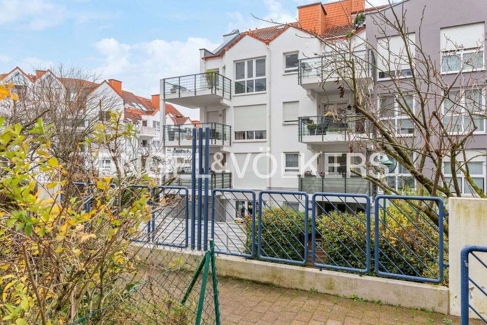 Thumbnail-Wohnung zum Kaufen in Schwalbach am Taunus 450.000,00 € 77 m²