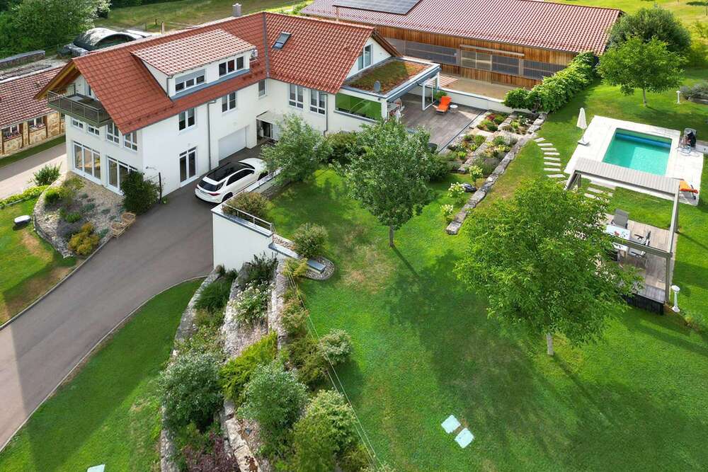 Thumbnail-Haus zum Kaufen in Schwäbisch Gmünd Rechberg 3.900.000,00 € 510 m²