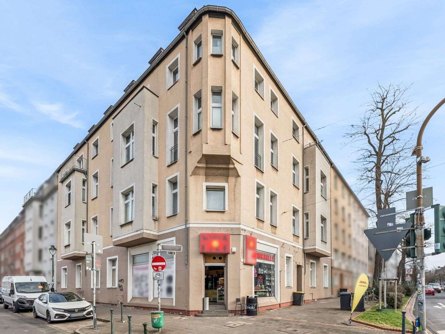 Thumbnail-Wohnung zum Kaufen in Düsseldorf 145.000,00 € 42 m²