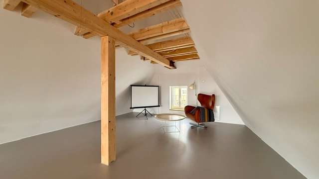 Thumbnail-Wohnung zum Mieten in Bad Belzig 1.750,00 € 218 m²