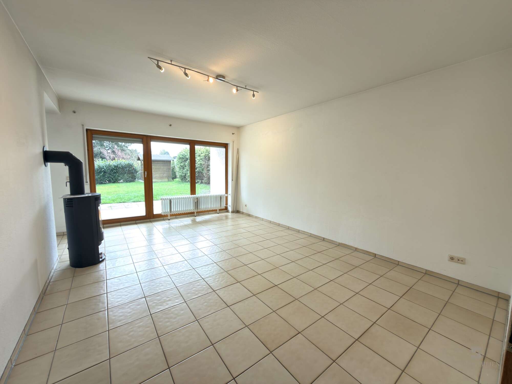 Thumbnail-Wohnung zum Mieten in Elz 995,00 € 87 m²