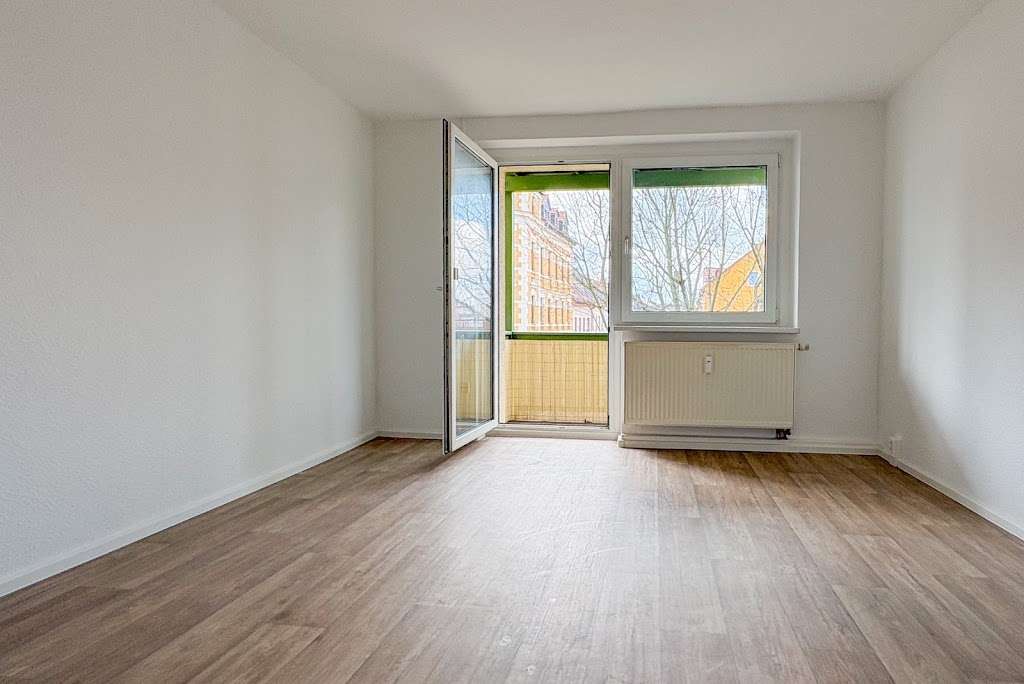 Thumbnail-Wohnung zum Mieten in Glauchau 299,00 € 50.25 m²