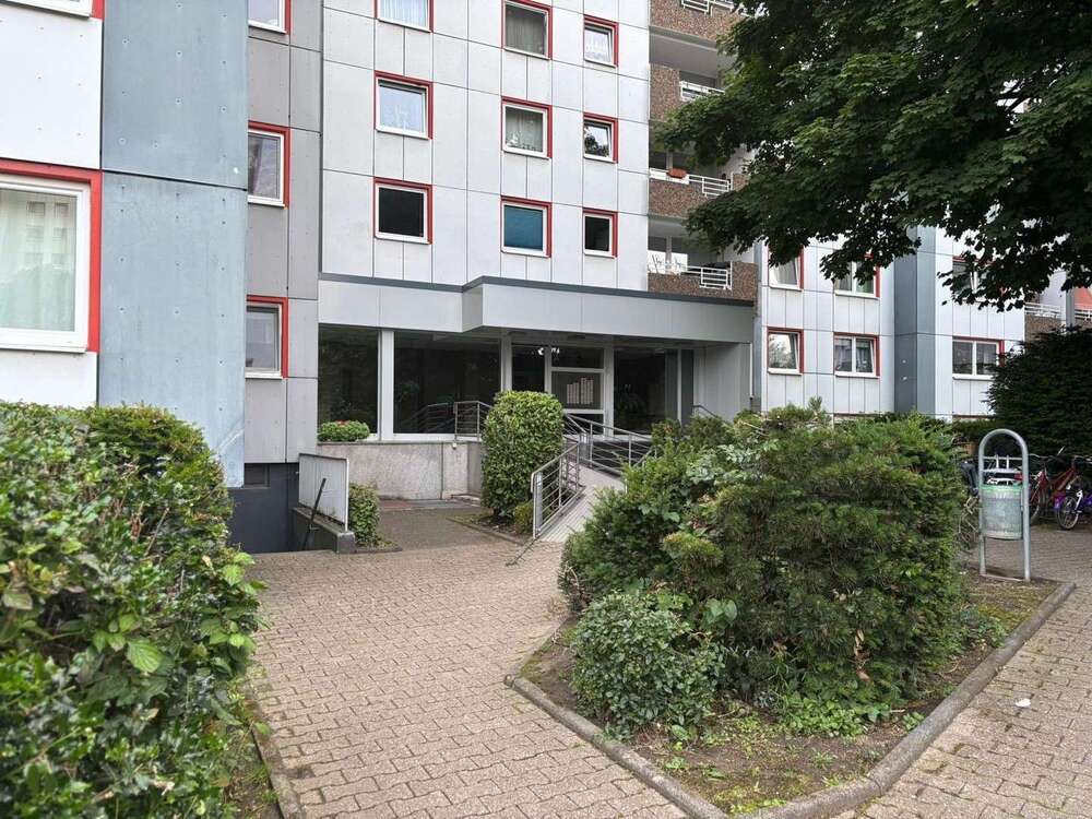Thumbnail-Wohnung zum Kaufen in Köln 219.000,00 € 85 m²