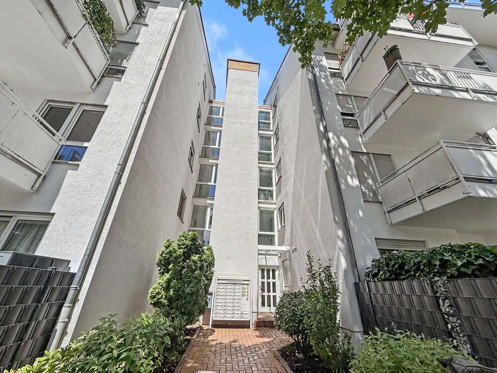 Thumbnail-Wohnung zum Kaufen in Offenbach am Main 195.000,00 € 62.95 m²