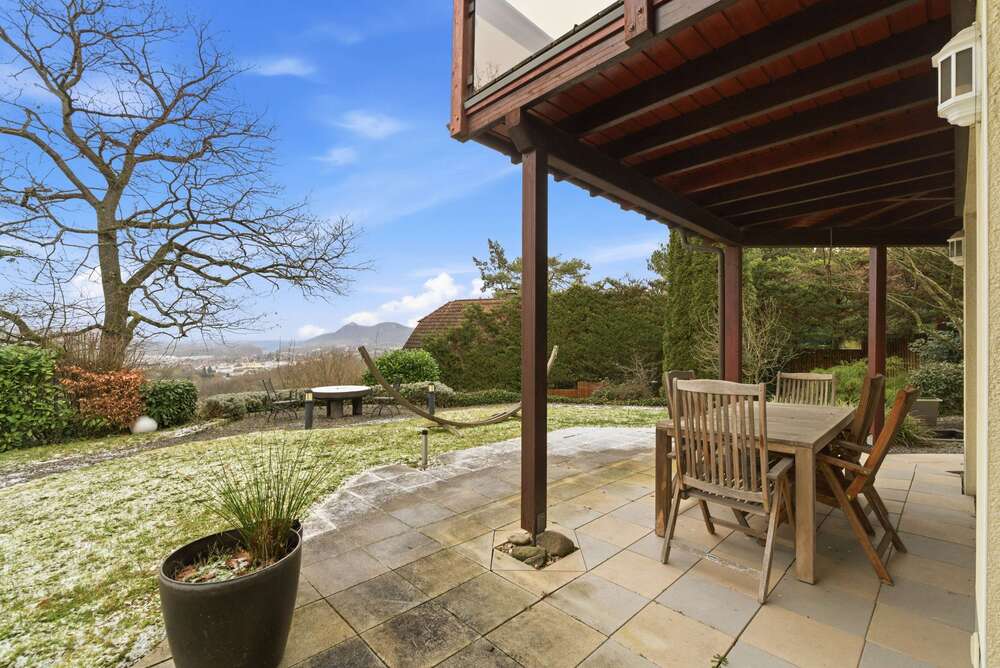 Thumbnail-Haus zum Mieten in Rheinbreitbach 2.500,00 € 220 m²