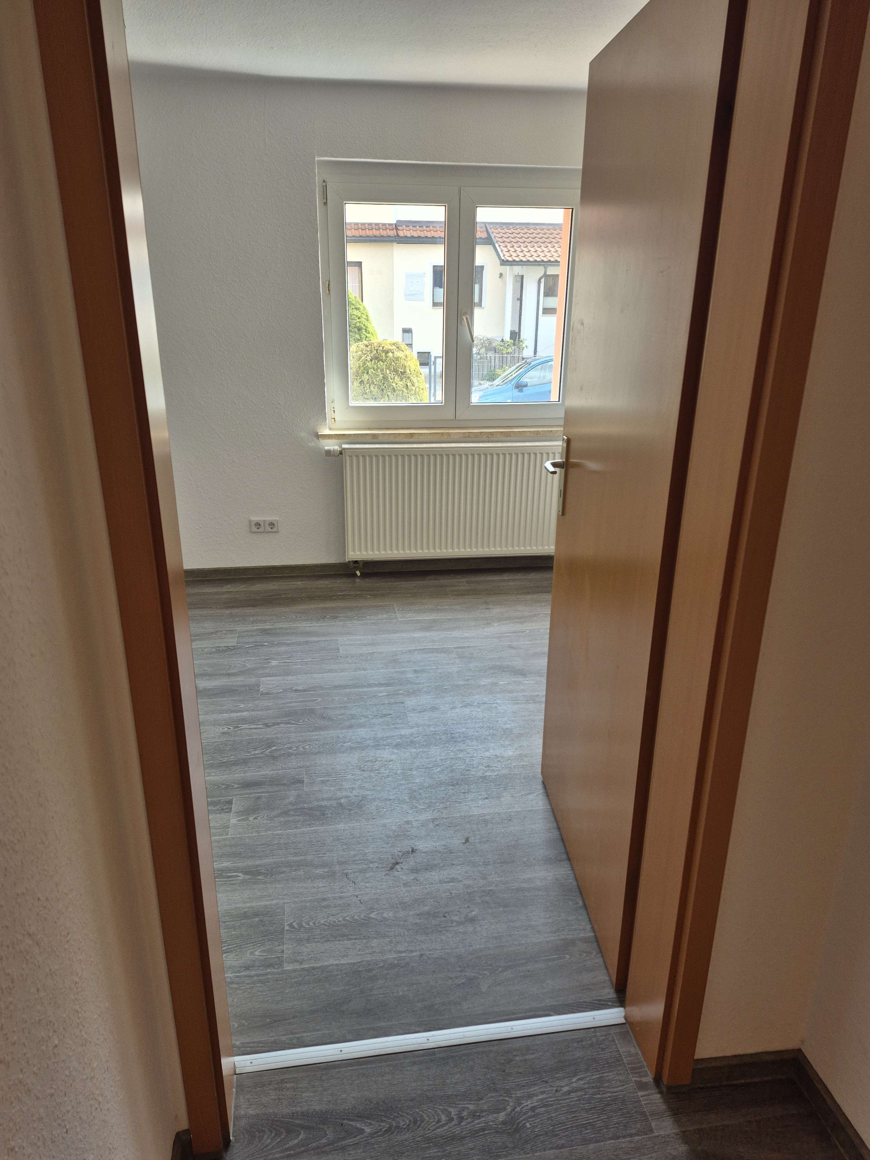 Thumbnail-Wohnung zum Mieten in Sonneberg 300,00 € 40 m²