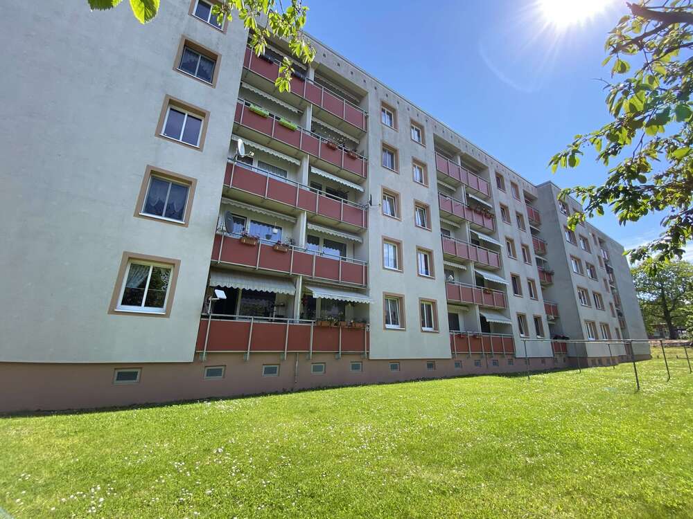 Thumbnail-Wohnung zum Mieten in Schwerin 170,00 € 23 m²