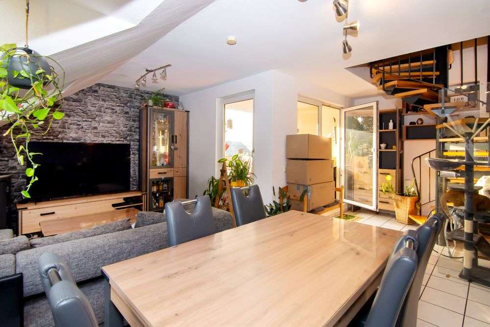 Thumbnail-Wohnung zum Kaufen in Burscheid 259.000,00 € 78 m²