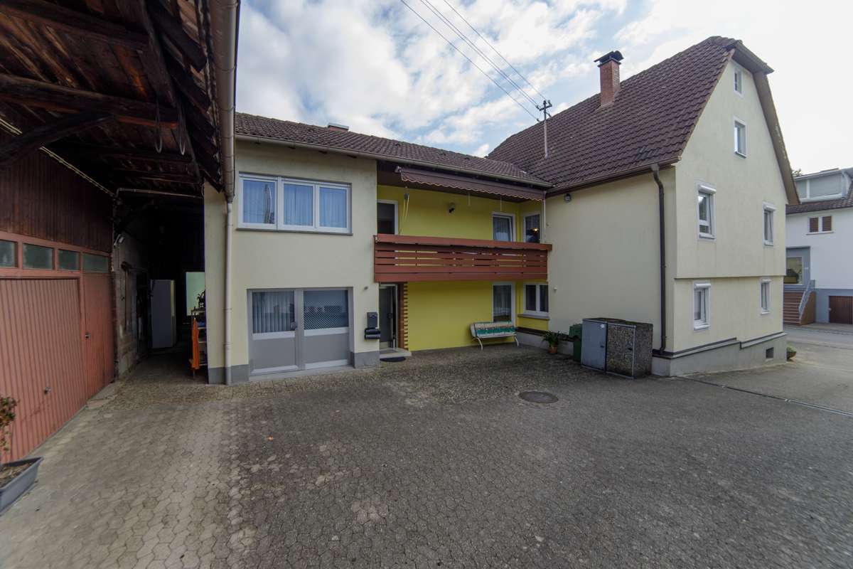 Thumbnail-Haus zum Kaufen in Friesenheim Oberweier 390.000,00 € 216.67 m²