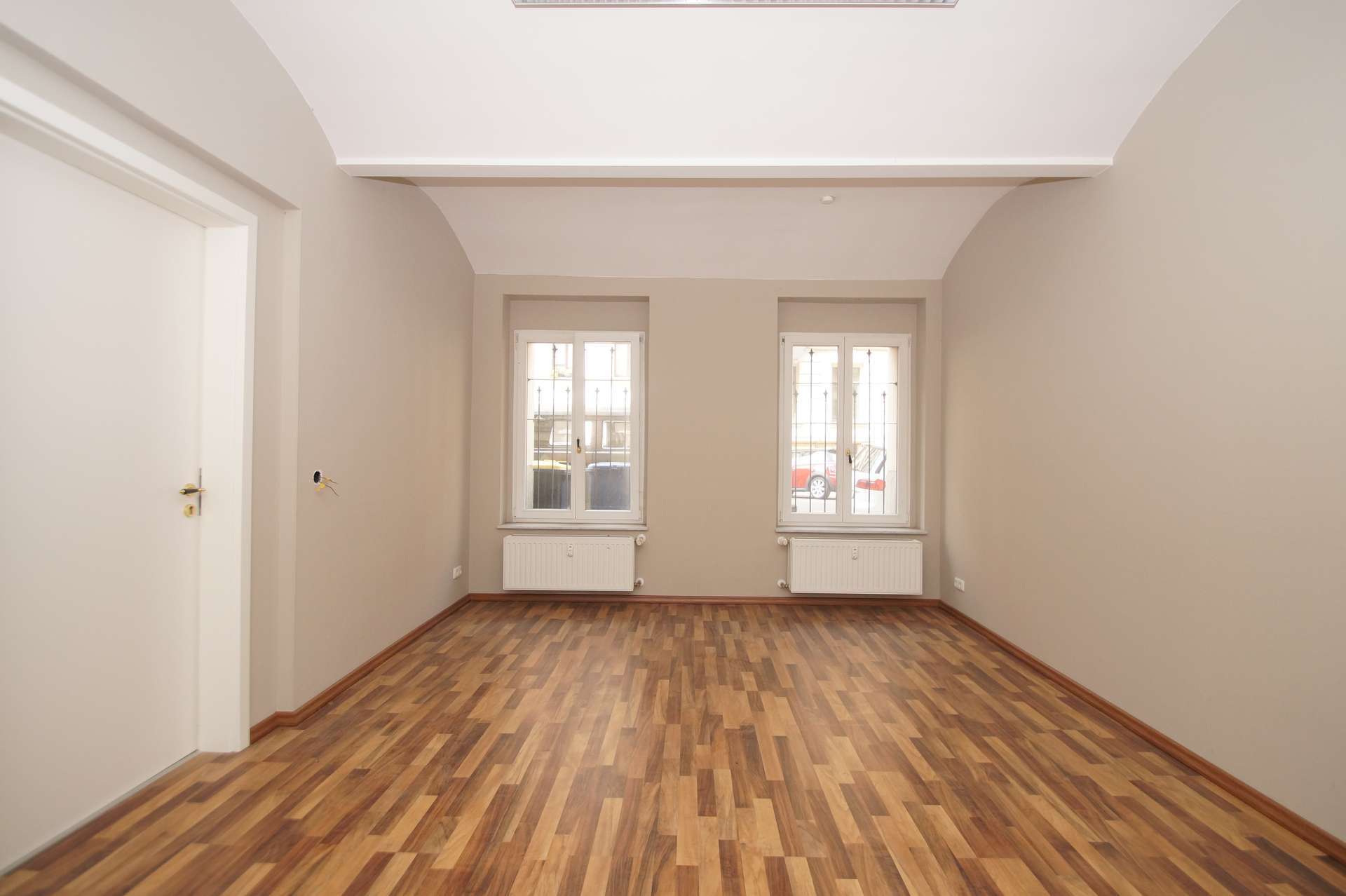 Thumbnail-Einzelhandel in Leipzig 1.347,00 € 91.6 m²