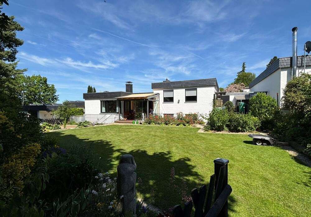Thumbnail-Haus zum Kaufen in Bonn 500.000,00 € 124.17 m²