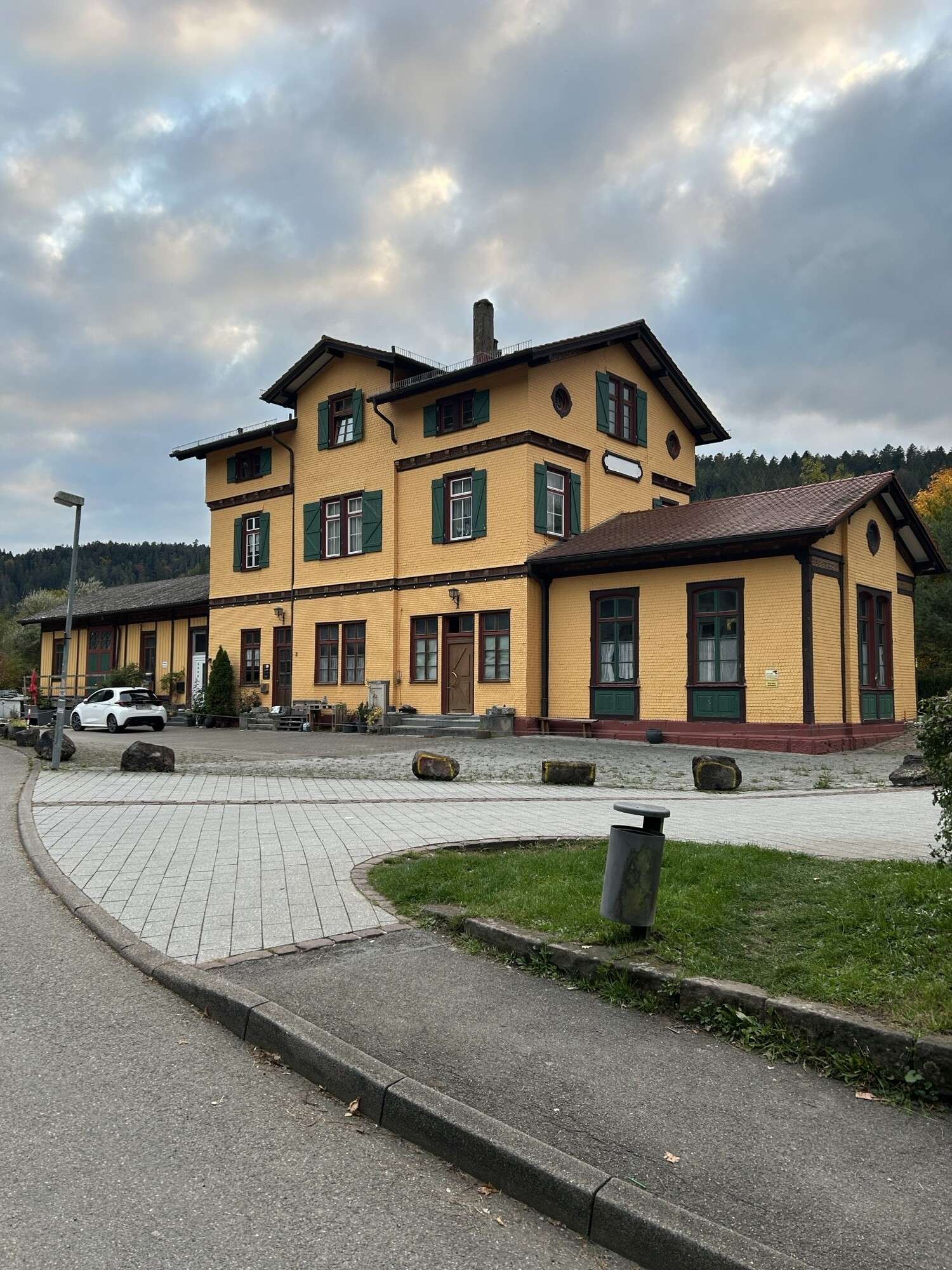 Thumbnail-Haus zum Kaufen in Calw Hirsau 580.000,00 € 420 m²