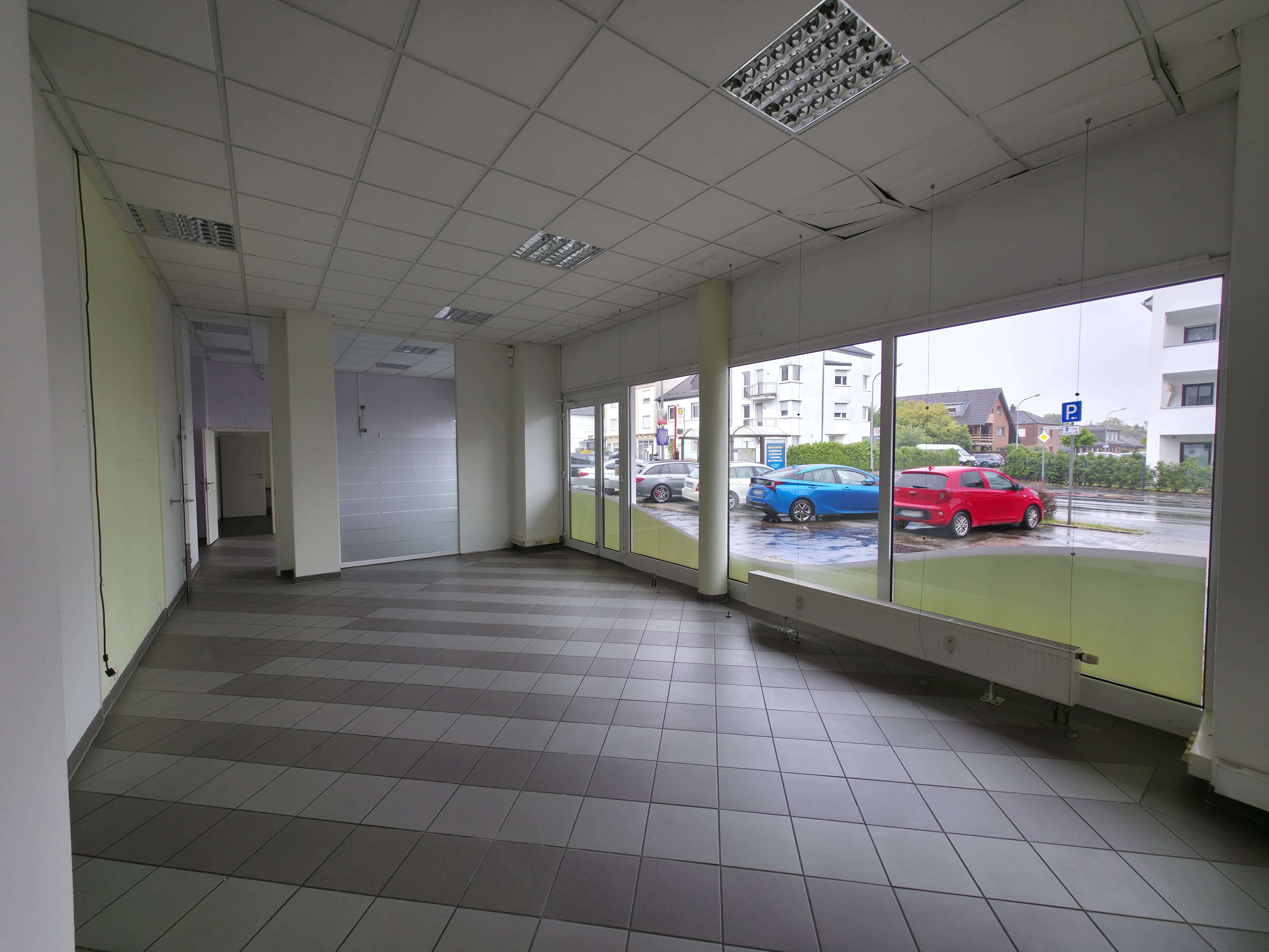 Thumbnail-Einzelhandel in Wesseling 2.245,80 € 220 m²